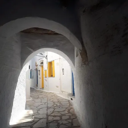 Elegant Cycladic In Chora Apartment Tinos