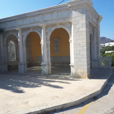 Elegant Cycladic In Chora Apartment Tinos